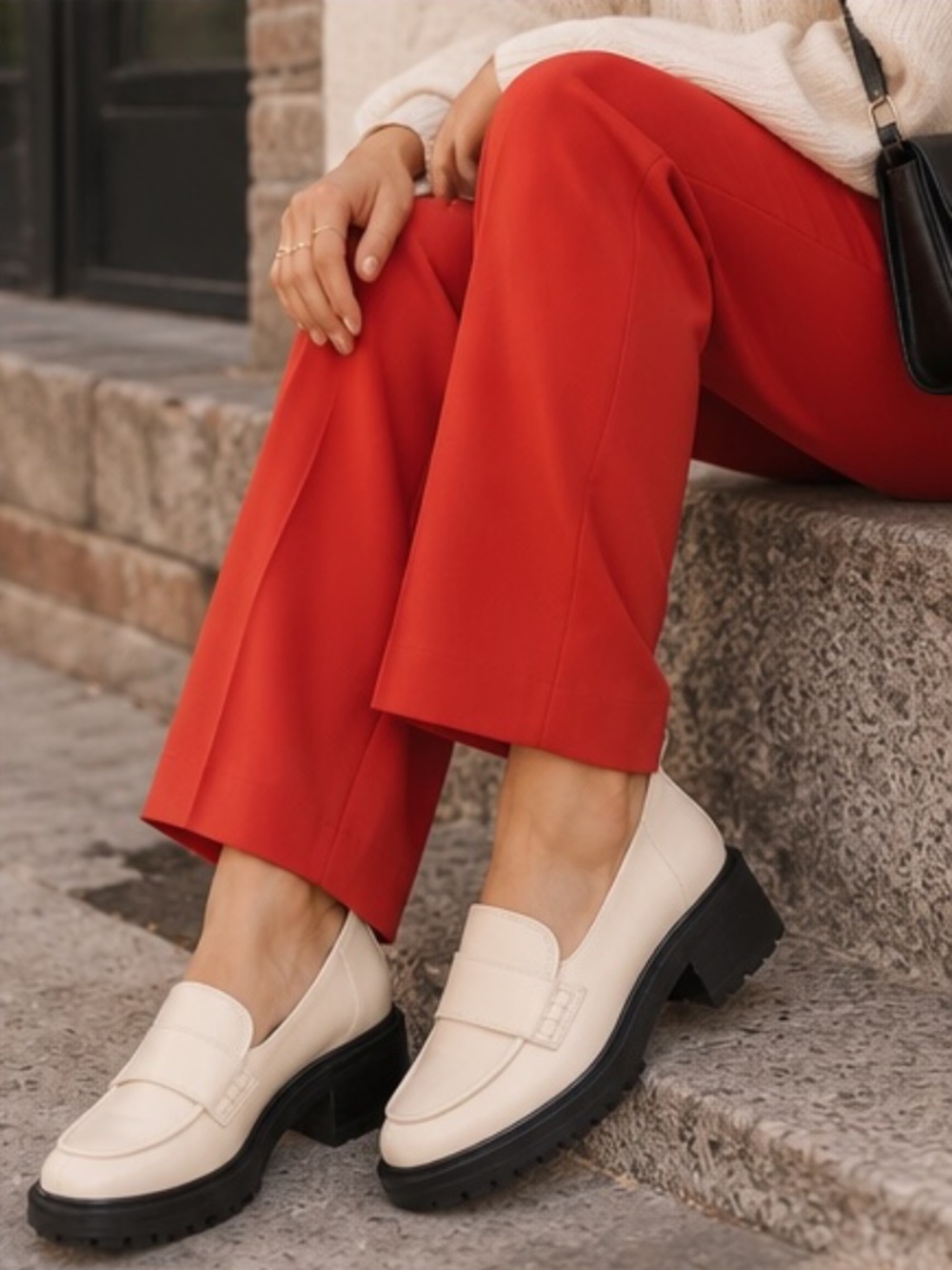 AEYDE Ruth Leather Loafers in Creamy Size 38 (8)